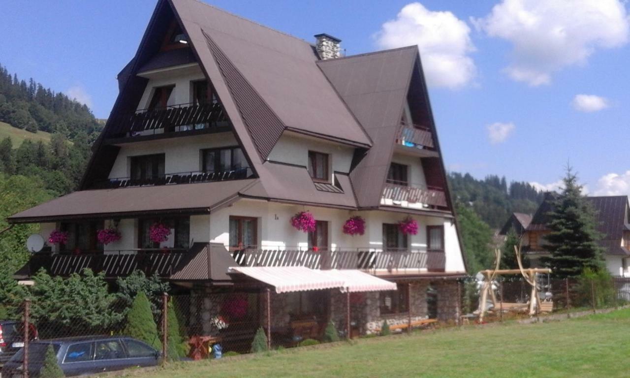 Pokoje Goscinne Agusia Zakopane Ngoại thất bức ảnh